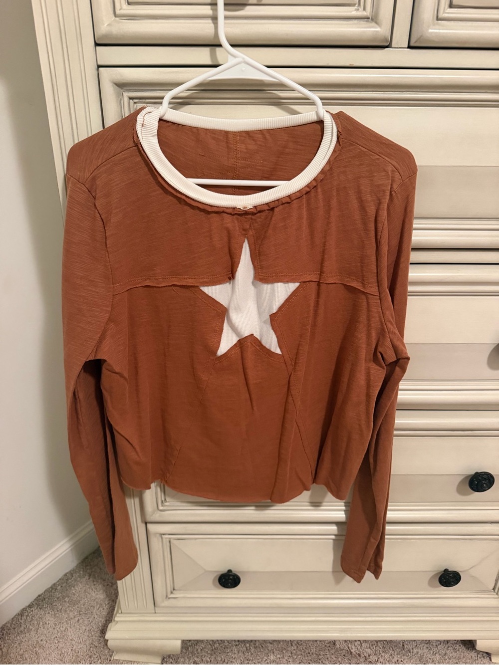 NWOT Brown and White Star Long Sleeve